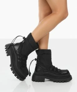 Public Desire UK Mischa Black Chunky Sole Winter Boots Flat Boots