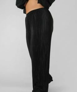 Public Desire UK KAIIA CLOTHING Curve Plisse Trouser Black 7 Public Desire UK KAIIA CLOTHING Curve Plisse Trouser Black