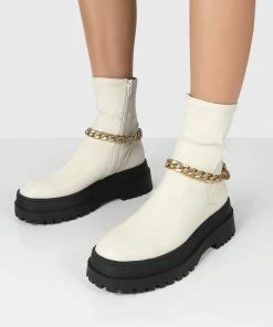 Public Desire UK TESSA CREAM CHUNKY CHAIN DETAIL ANKLE BOOTS
