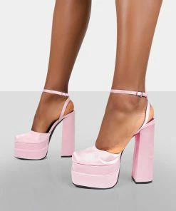 Public Desire UK PINK HEELS Moonchild Baby Pink Satin Closed Toe Statement Platform Block Heels