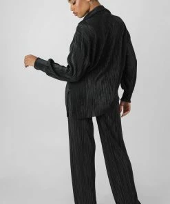 Public Desire UK Oversized Plisse Shirt Black KAIIA CLOTHING 8 Public Desire UK Oversized Plisse Shirt Black KAIIA CLOTHING